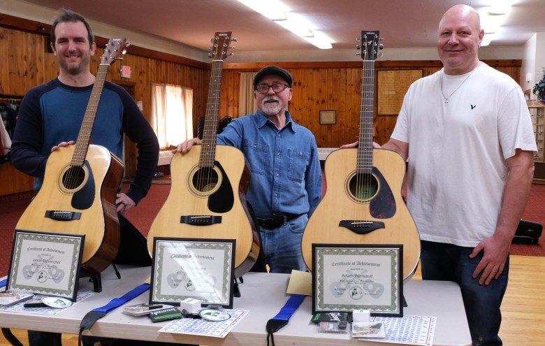 Rumford veterans strum their way to peace of mind