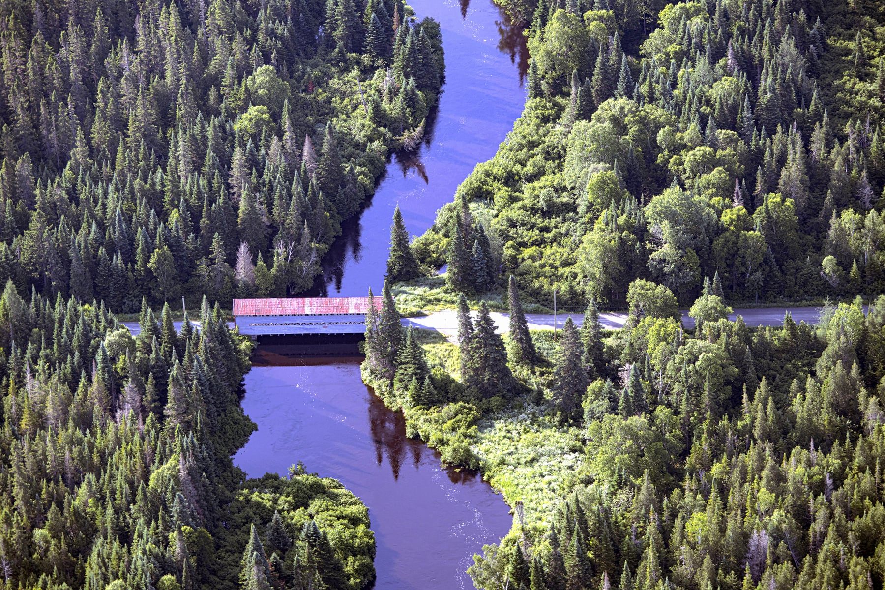 Sur le «pont des courageux»...