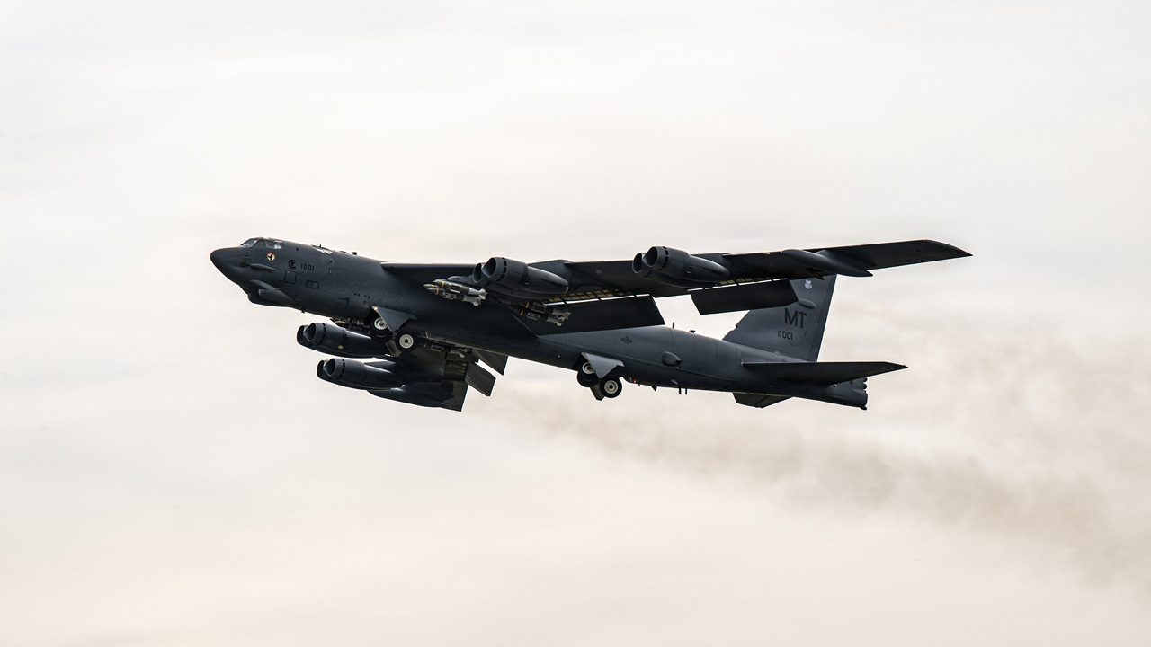 Boeing Made a ‘Digital Twin’ of the B-52 Stratofortress