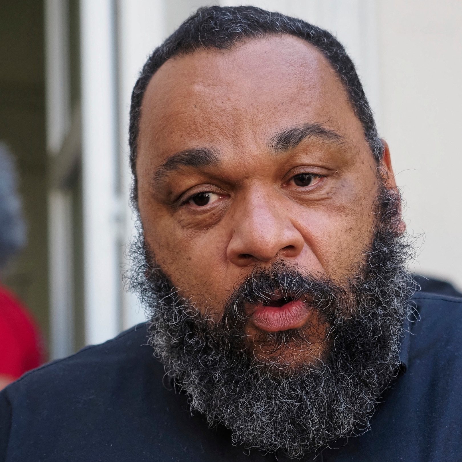 Dieudonné à nouveau interdit de se produire à Namur