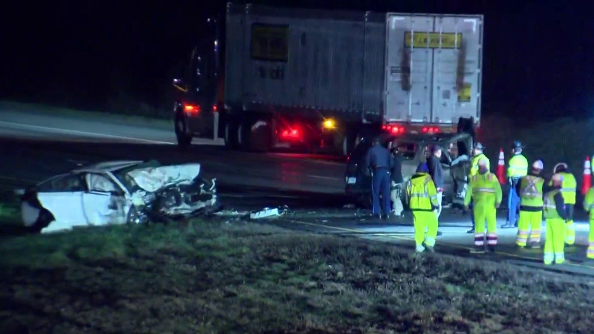 Driver suffers life-threatening injuries in wrong-way crash on I-495
