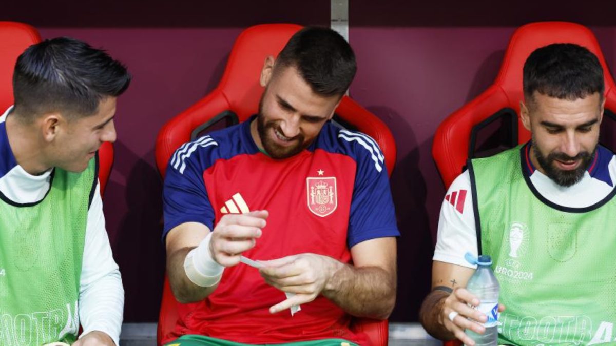 Sorpresas en la convocatoria de España en el álbum de cromos oficial del Mundial: Morata y Carvajal entran en la lista