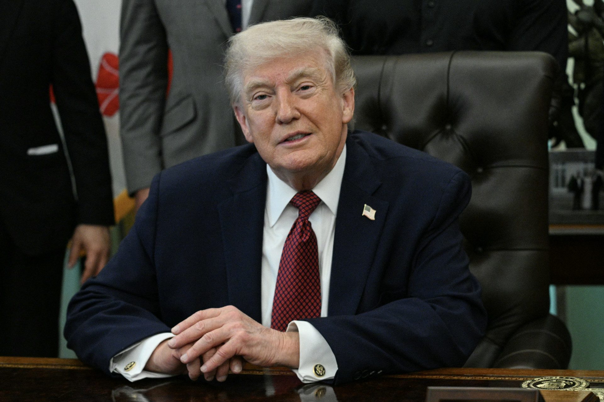 Trump estende cessar-fogo para dar mais tempo ao Irã para negociar