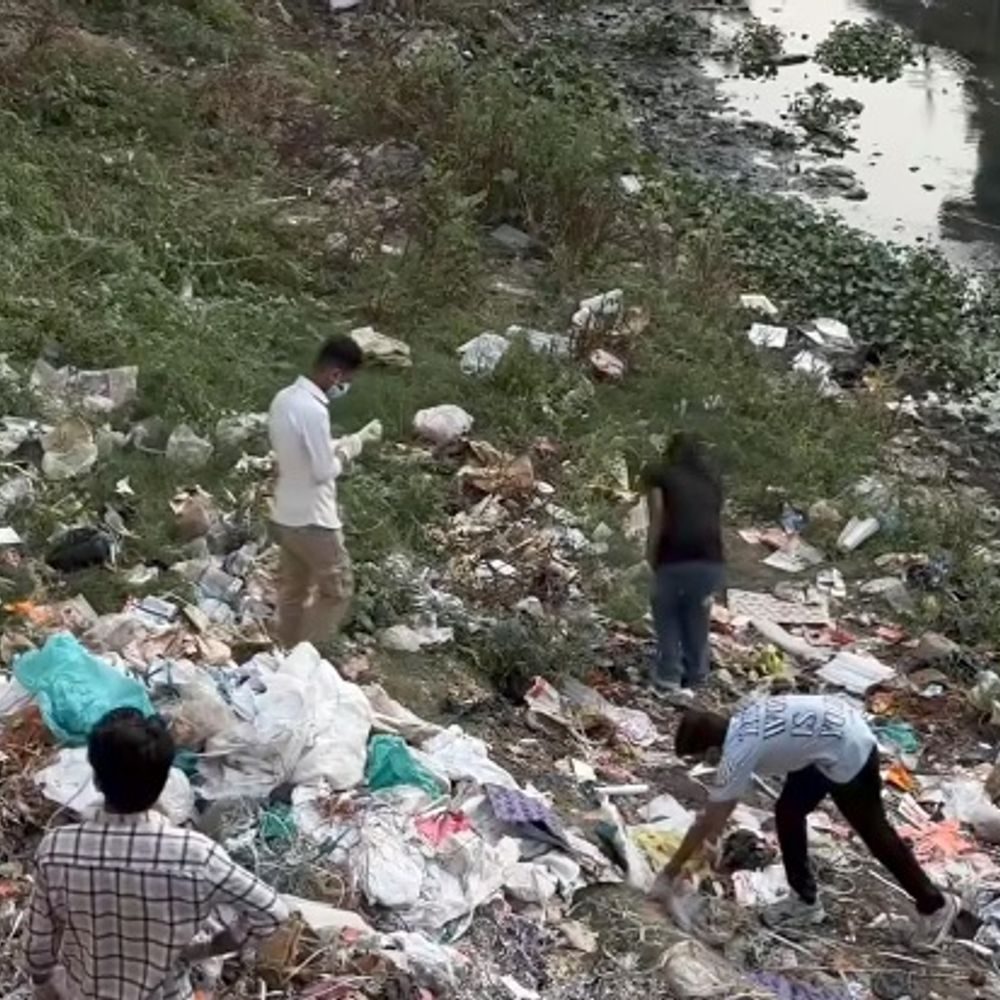 20 वर्षों से गंदगी से भरी नदी की तस्वीर बदली