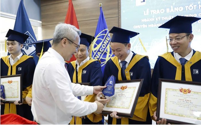 ĐƯỜNG SẮT TỐC ĐỘ CAO: PHÉP THỬ NĂNG LỰC QUỐC GIA: Dọn đường cho dự án lớn