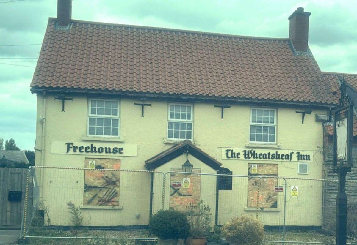 Campaigners fight plans to turn pub into a house