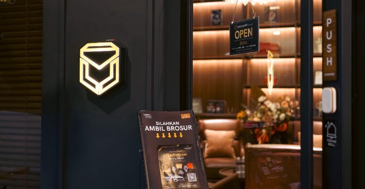 Raih Sertifikasi ISO9001 27001 Lesca Gadai Premier Jamin Keamanan Aset dan Kerahasiaan Nasabah Premium