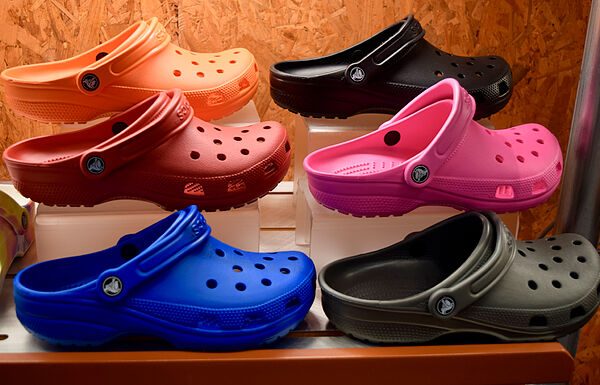 La murciana Gor Factory gana a Crocs en la batalla por el diseño de sus famosos zuecos