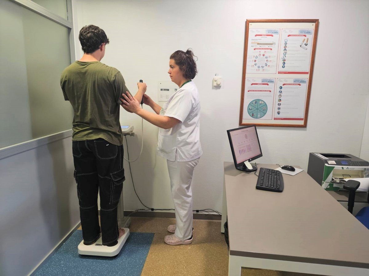 El Clínico San Cecilio de Granada incorpora una nueva tecnología para mejorar la rehabilitación cardiaca