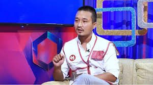 नियुक्ति के एक महीने के भीतर ही नेपाल के गृहमंत्री सूदन गुरुंग का इस्तीफा वित्तीय अनियमितताओं के लगे थे आरोप