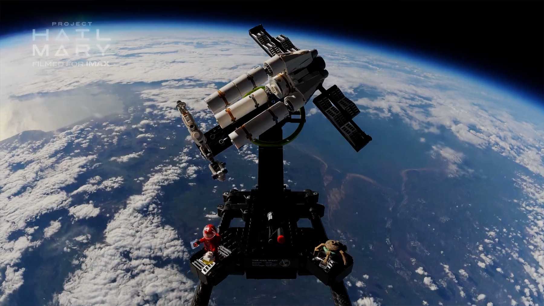Una nave espacial de LEGO bate el récord Guinness tras volar hasta la estratosfera