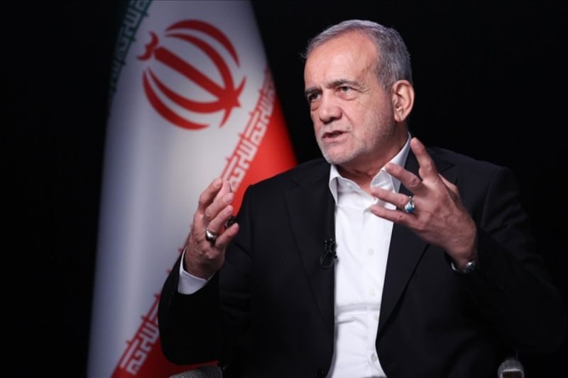 Presiden Iran: Blokade Selat Hormuz dan ancaman AS hambat negosiasi