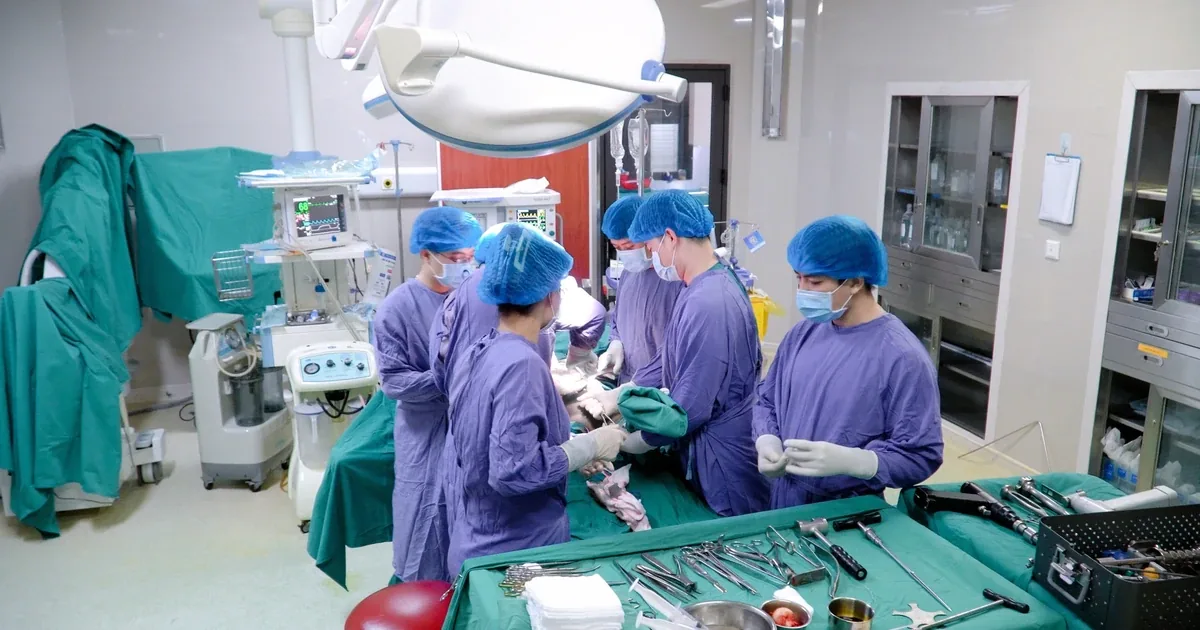 Bộ Y tế yêu cầu bảo đảm cung ứng thiết bị y tế phục vụ khám chữa bệnh