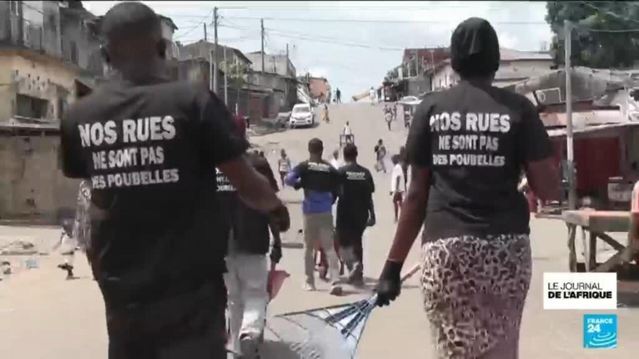 Abidjan étouffée par 4 500 tonnes d’ordures par jour : des jeunes se mobilisent bénévolement