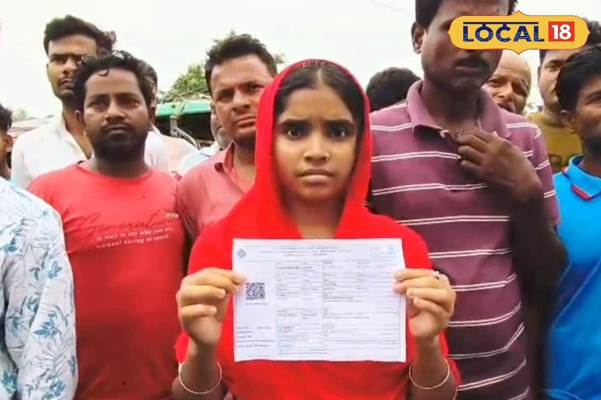 BLO-র গাফিলতিতে প্রথম ভোটই মিস! স্লিপ এল ভোটের পরের দিন! ক্ষোভে ফুঁসছে মালদহের সিহিপুর