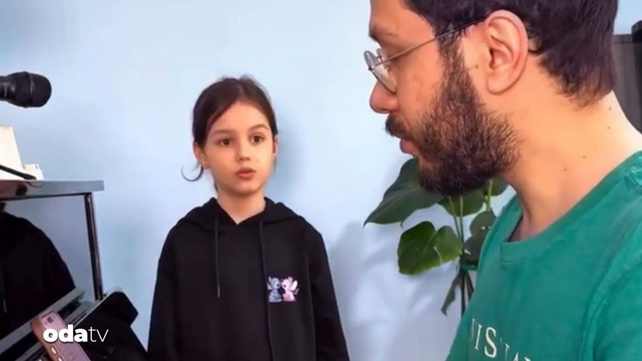 Edip Akbayram'ın torunu dedesi gibi söyledi
