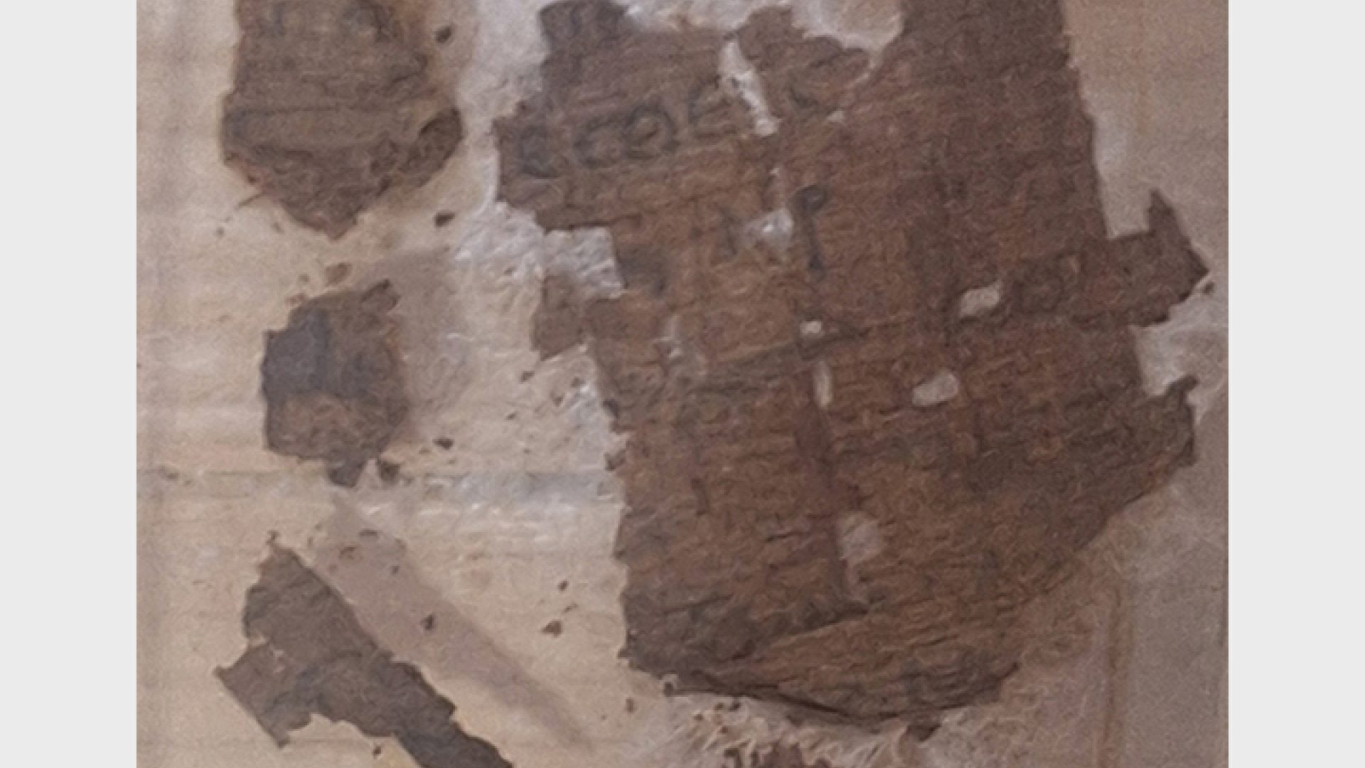 Un papiro de la Ilíada en una momia y un nuevo corredor en la pirámide de Micerinos revolucionan la egiptología