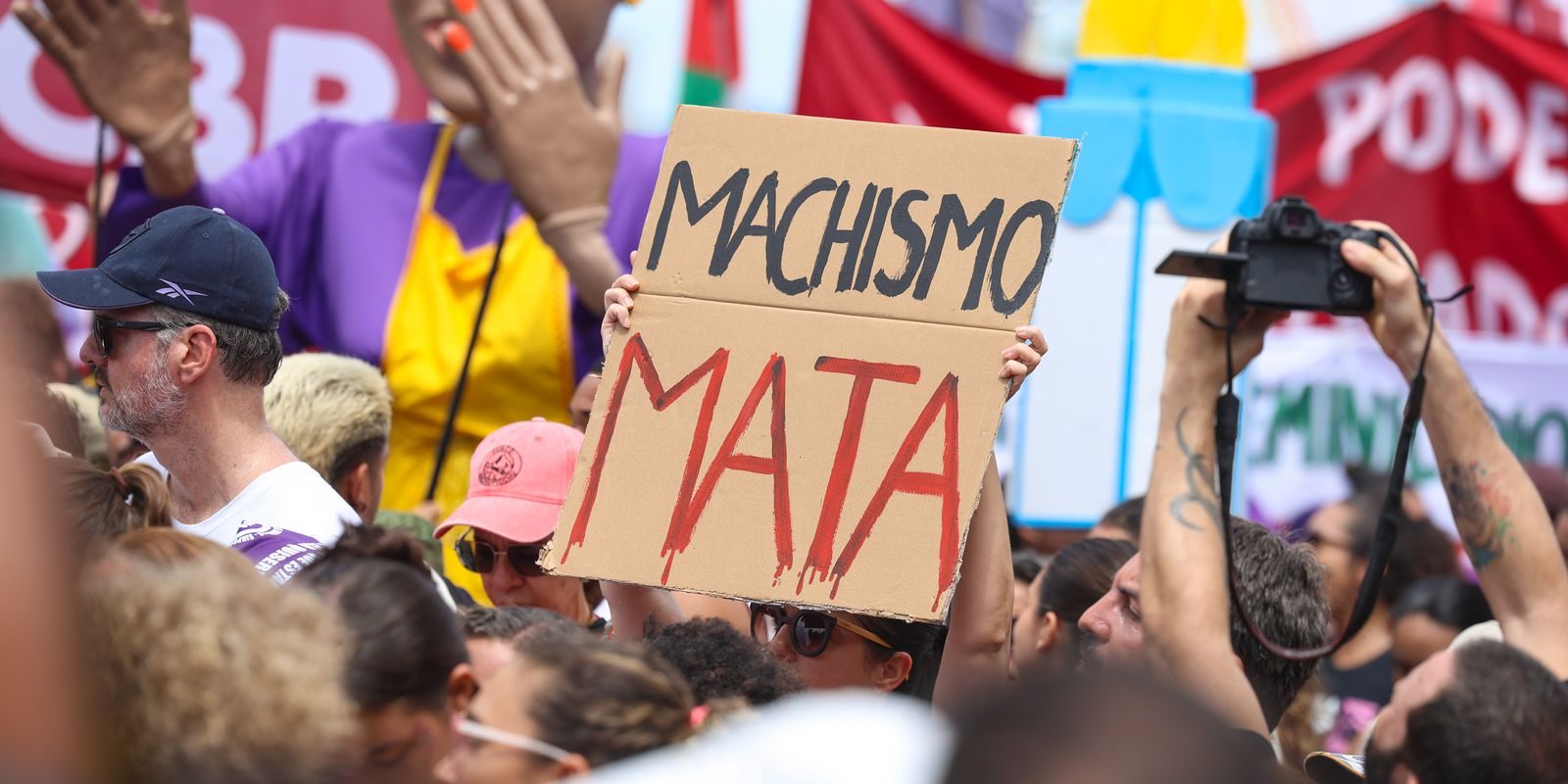 Homens se mobilizam para combater machismo e violência contra a mulher