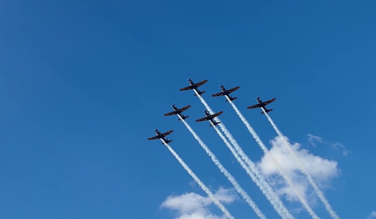 VÍDEO: Esquadrilha da Fumaça apresenta acrobacias no céu de Valinhos