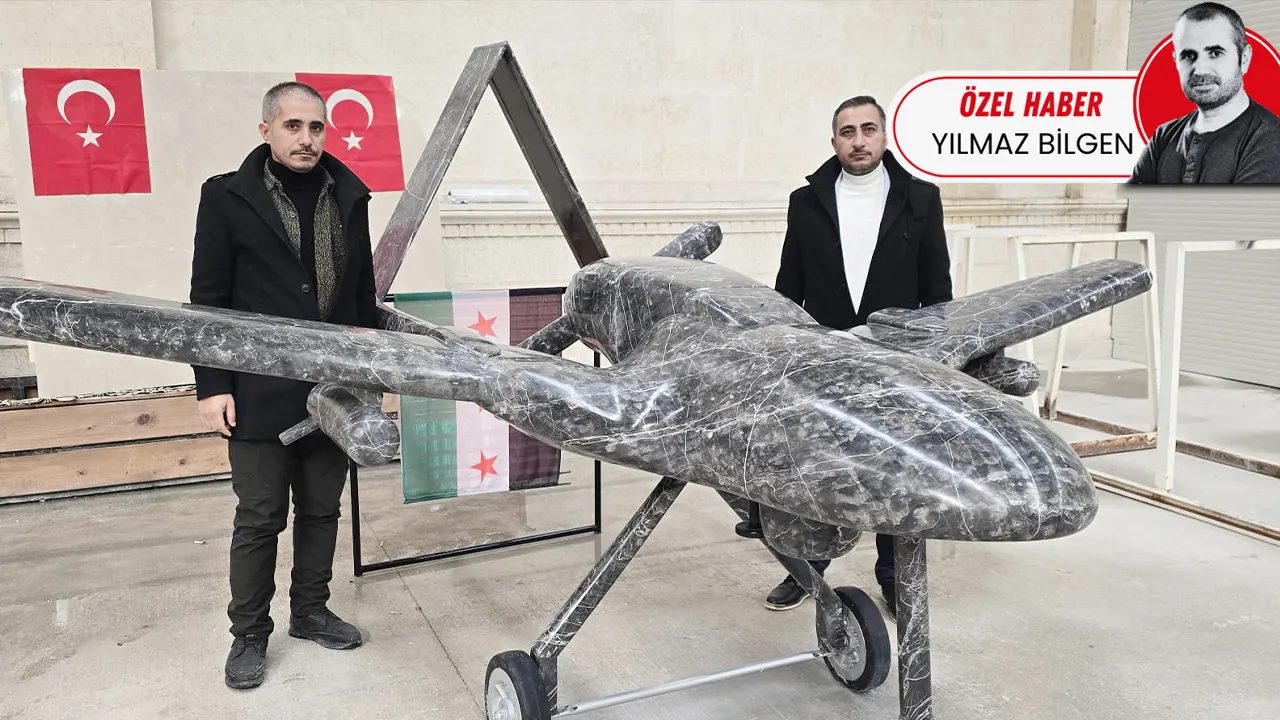 Bayraktar SİHA'nın mermerden maketi