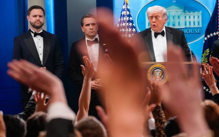 Ông Trump họp báo sau vụ nổ súng: "Tổng thống là một nghề nguy hiểm"; tiết lộ đầu tiên về nghi phạm