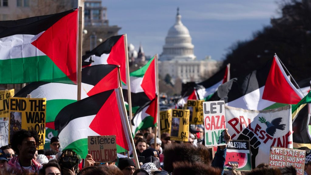 États-Unis : des publications anti-Israël pourraient compromettre l’obtention d’une carte verte