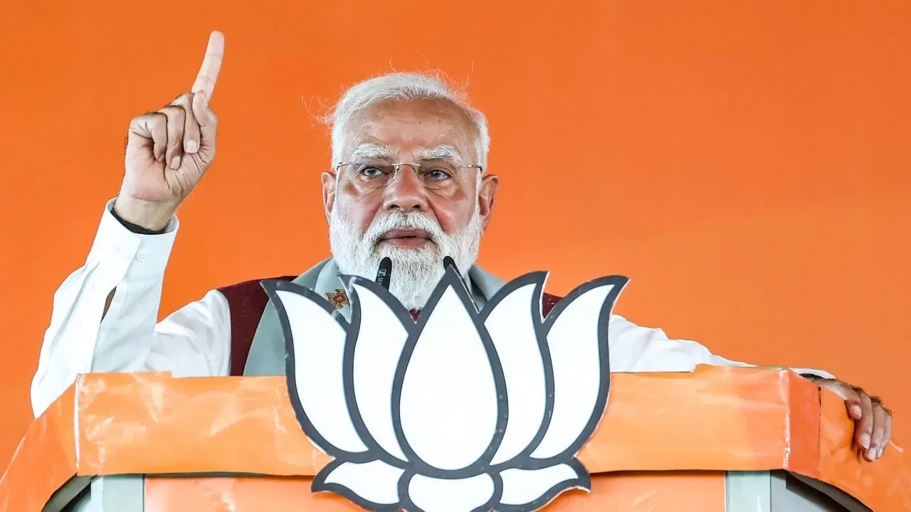 हुगली में PM मोदी ने TMC की उड़ा दी धज्जियां, RG कर मामले में कही बड़ी बात; बोले- इनका SC भी नहीं करती विश्वास
