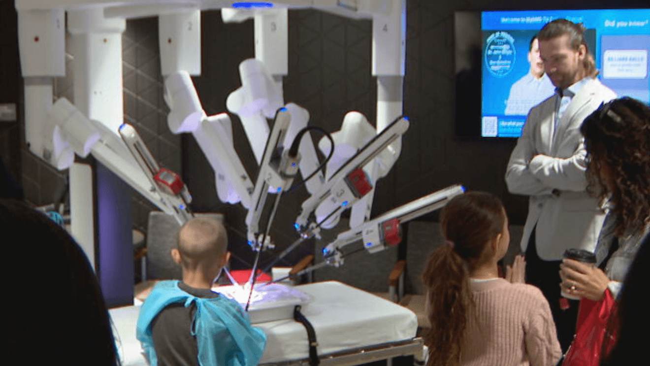 Free science and robotics event draws families at Southern Hills Hospital