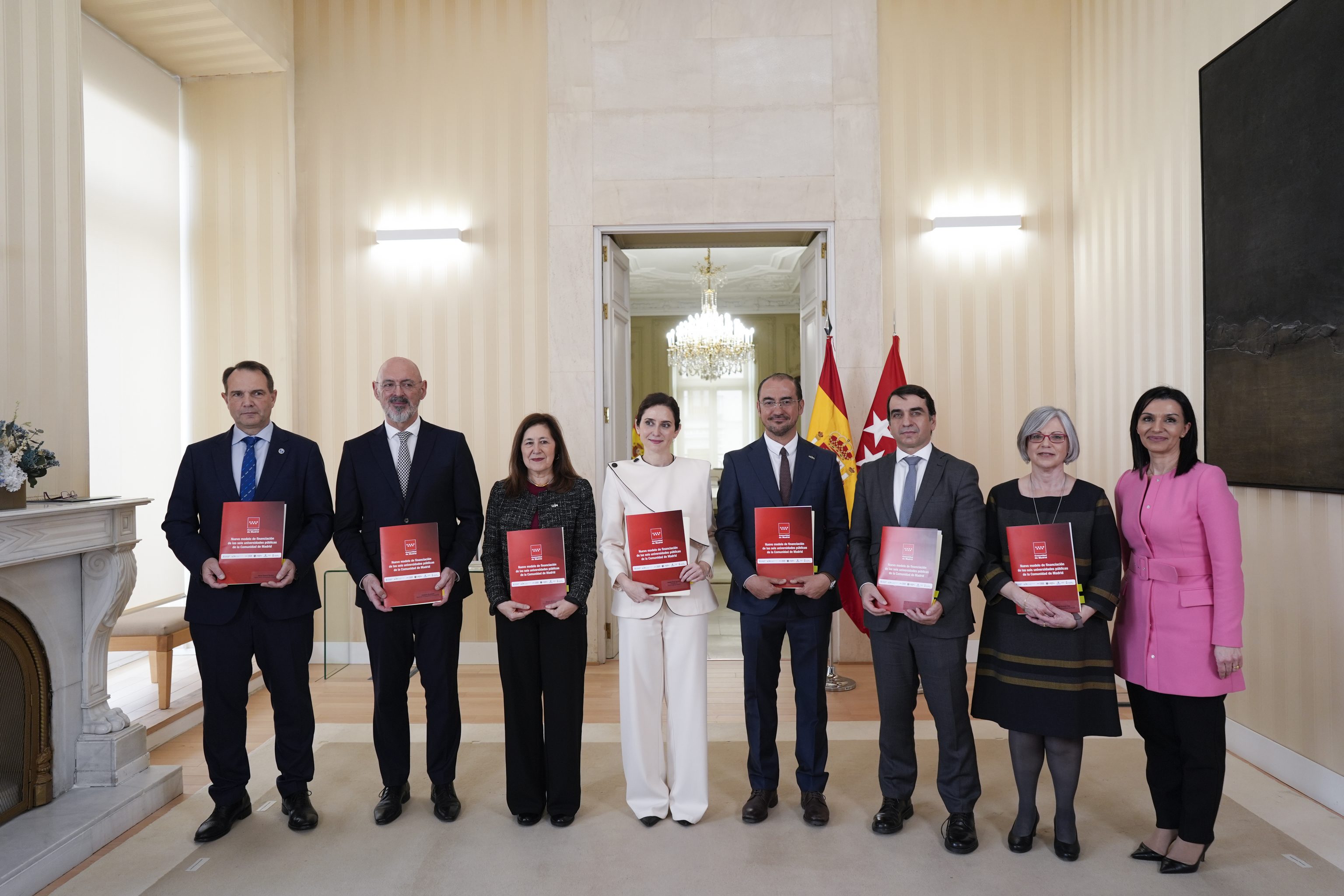 Madrid busca ser el 'hub' universitario del sur de Europa: un sello de idiomas 'tipo Cambridge', más residencias y dos millones para el primer computador cuántico