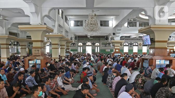 7 Contoh Khutbah Jumat Tema Sabar dan Tawakal Menghadapi Ekonomi Sulit