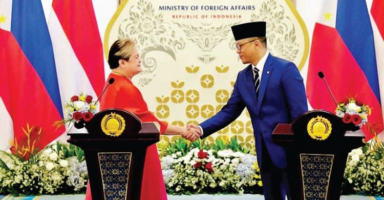 Perkuat Kolaborasi Menlu Lazaro Bertemu Sugiono RI Filipina Diikat Oleh Laut Berbagi Takdir Yang Sama