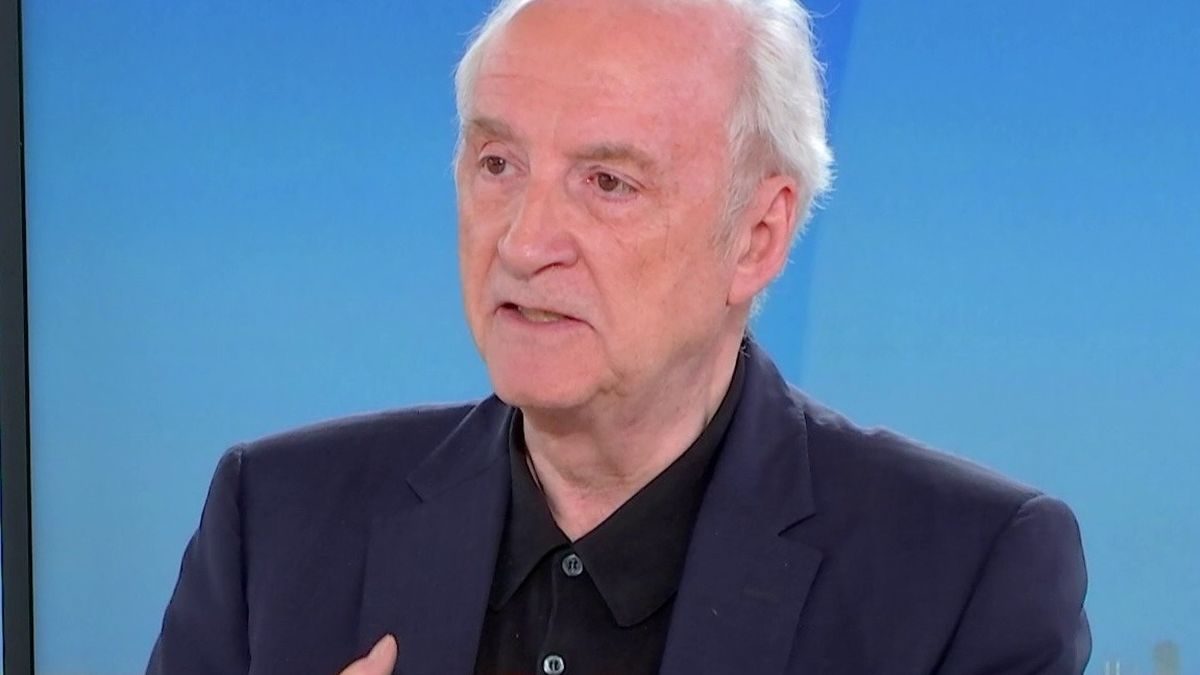 "Donald Trump ne peut pas attendre très longtemps" : l'analyse d'Hubert Védrine sur une possible sortie de crise au Moyen-Orient