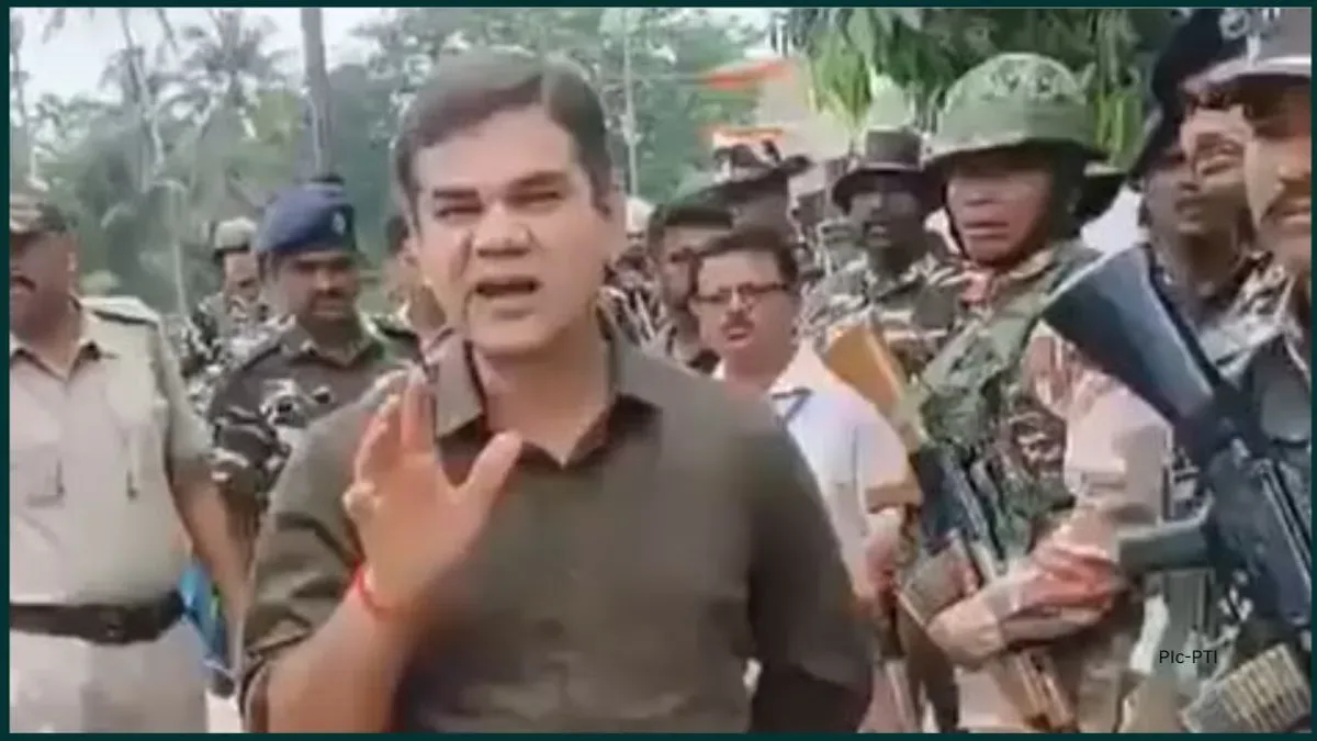 আইপিএস অজয় পাল শর্মাকে নিয়ে ভাইরাল ভিডিও প্রকাশ মহুয়া মৈত্রর, তীব্র আক্রমণ অখিলেশ যাদবেরও