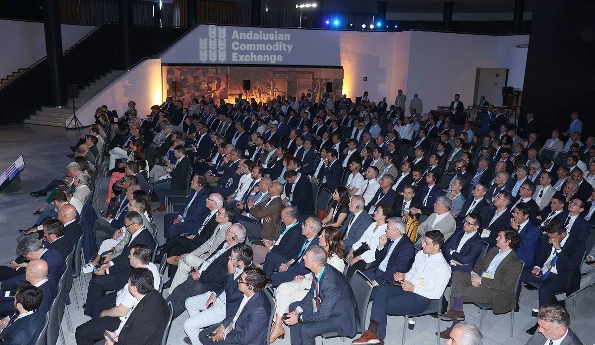 COMUNICADO: Sevilla reúne a los líderes del mundo del cereal para analizar el impacto geopolítico y el alza de costes