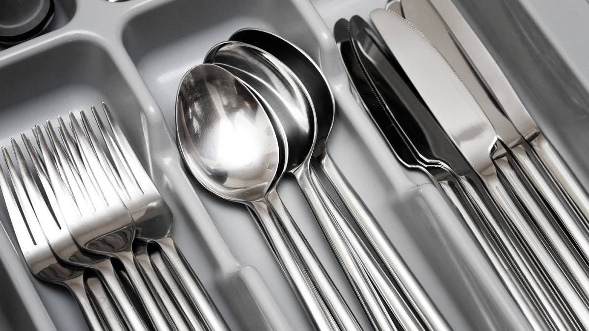 Six kitchen items now banned from recycling bins under England's new rules