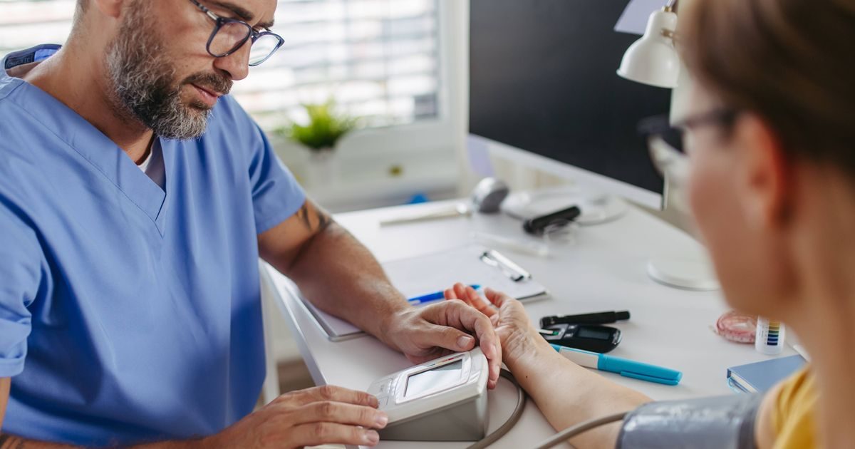 I'm a doctor - here are 5 foods that can help lower your blood pressure