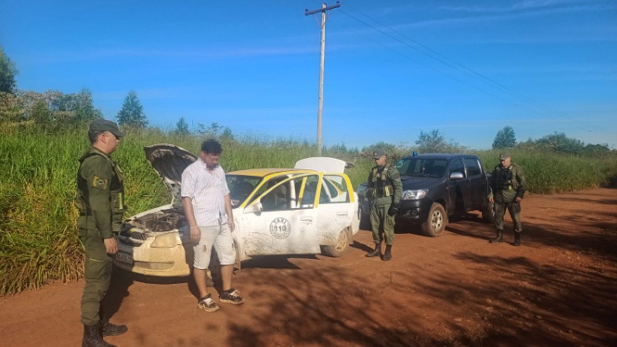 Descubrieron 300 ampollas de fentanilo ocultas debajo del asiento de un taxista durante un control en Corrientes