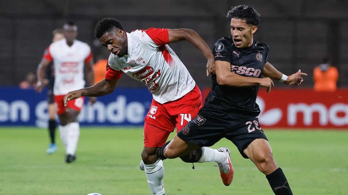 Santa Fe vivió una noche de terror en Argentina: perdió contra Platense y dejó muy comprometida su situación en la Copa Libertadores