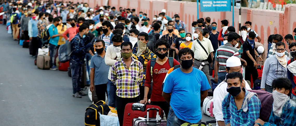 A Economia Global Invisível Movida por Trabalhadores Migrantes