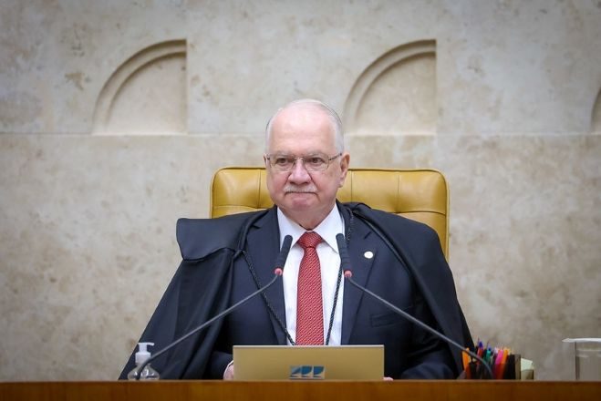 Fachin diz que STF respeita decisão do Senado e que 'aguarda com serenidade preenchimento' da vaga na Corte