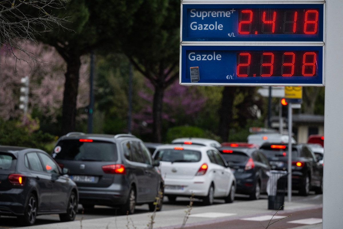 Aides pour le carburant, prix du gaz, repas à un euro pour les étudiants, impôts… Voici tout ce qui change ce 1er mai 2026